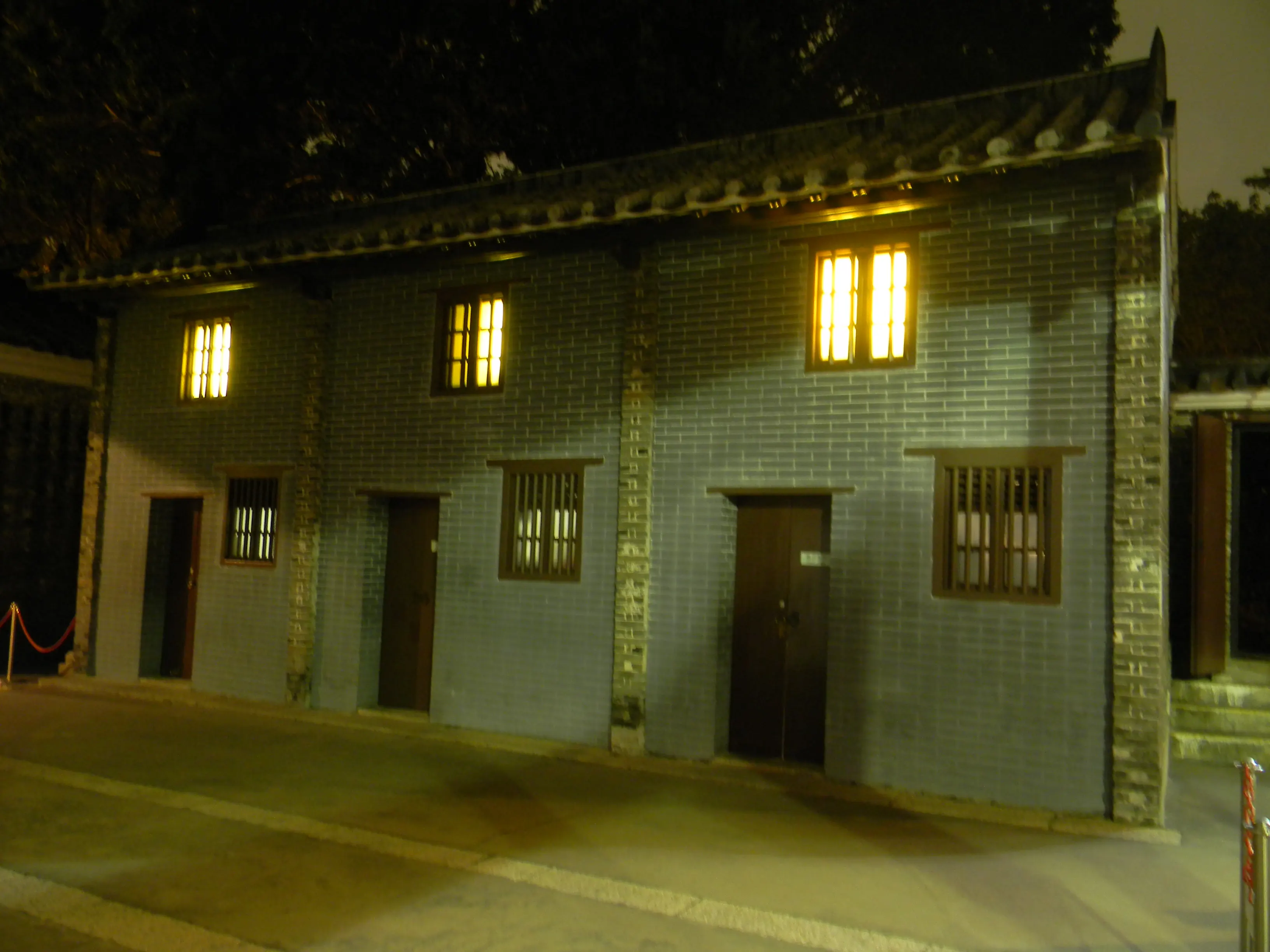 2011 Jan - Kowloon Walled City, Hong Kong